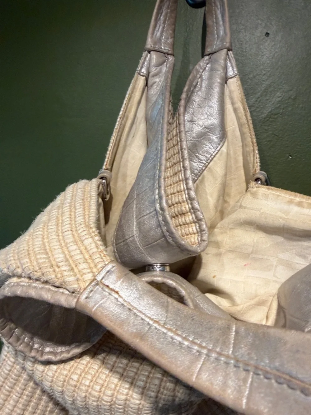 Vintage Furla Cream Woven Hobo Bag - Picture 3 of 7